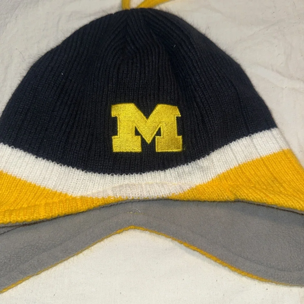 University Of  Michigan Beanie One‎ Size